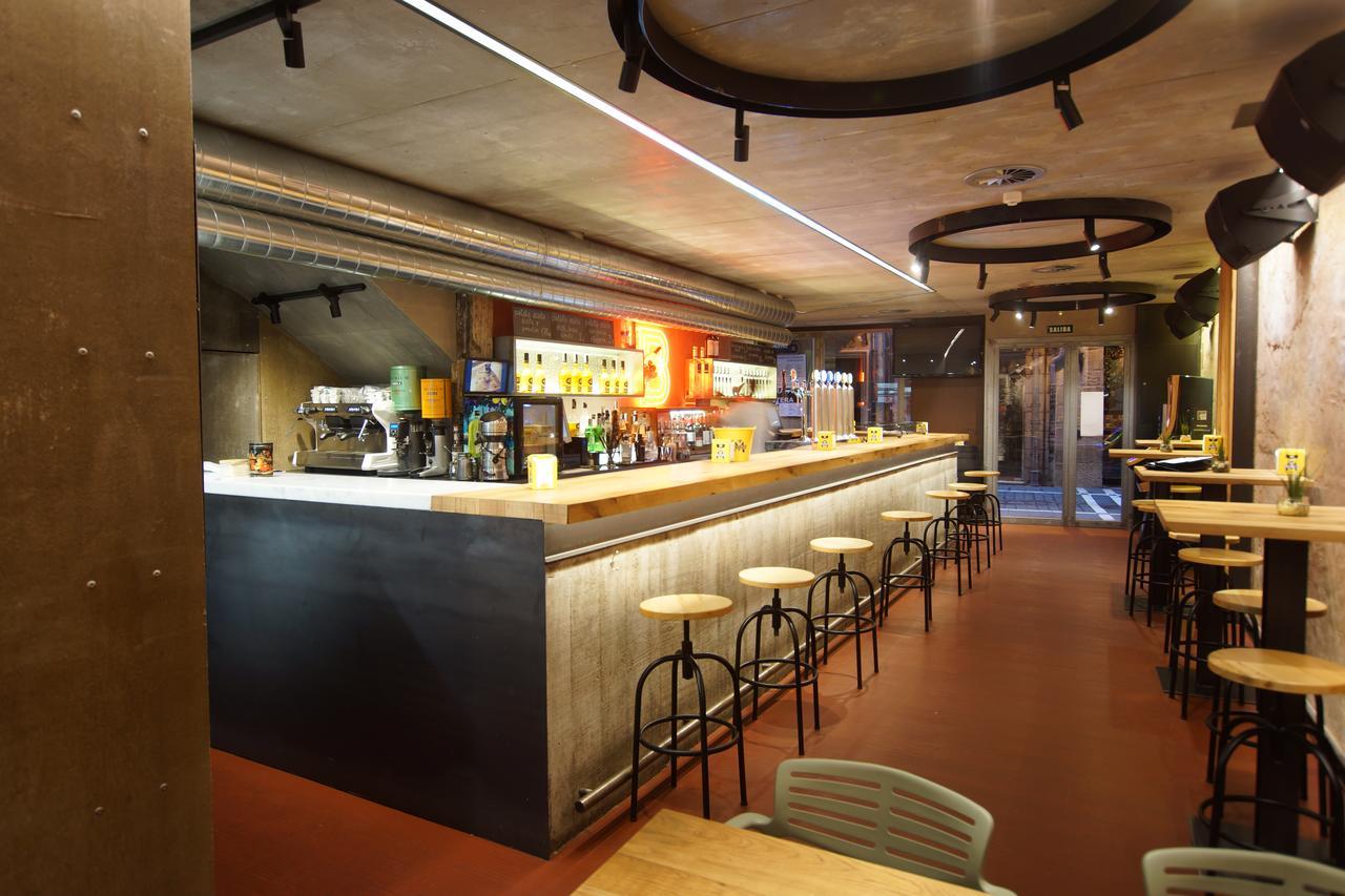Bearan Bar & Rooms Pamplona Eksteriør billede